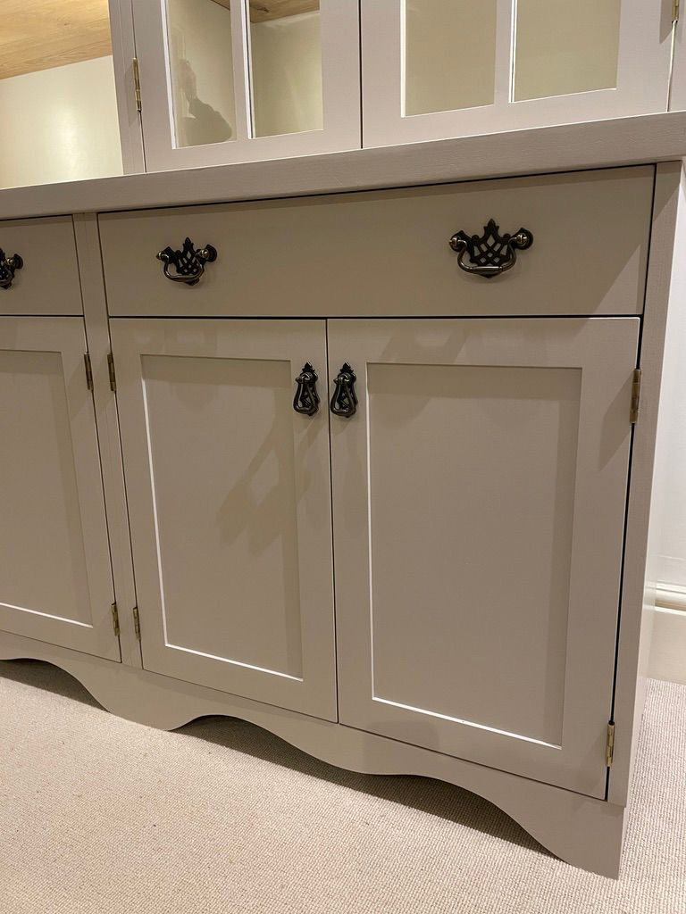 Freestanding Glazed Dresser